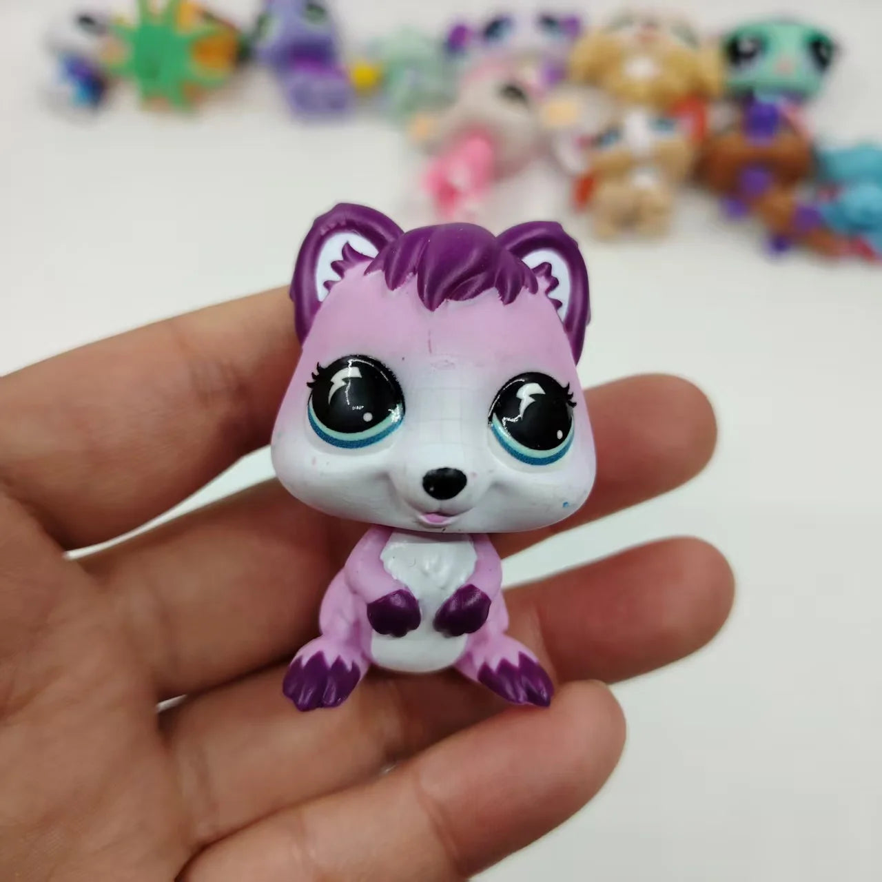 Original LPS Pet Toys Cute Animal Can Shake Head Kitten Collection Toys for Girls Christmas Birthday Gift