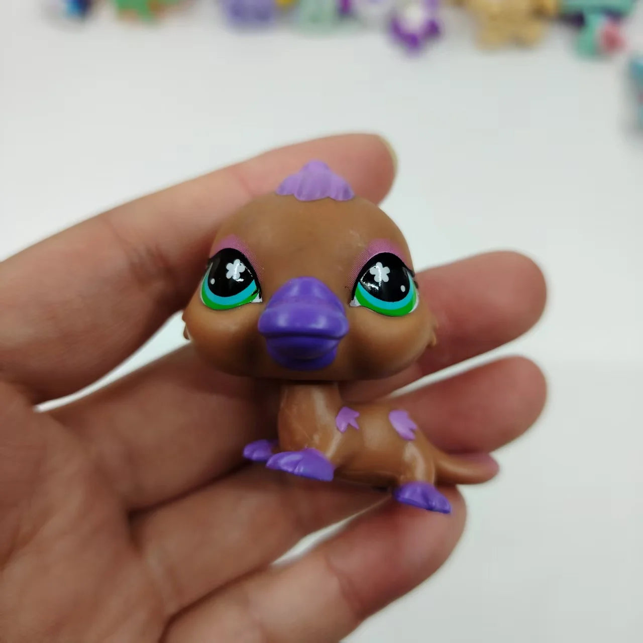 Original LPS Pet Toys Cute Animal Can Shake Head Kitten Collection Toys for Girls Christmas Birthday Gift