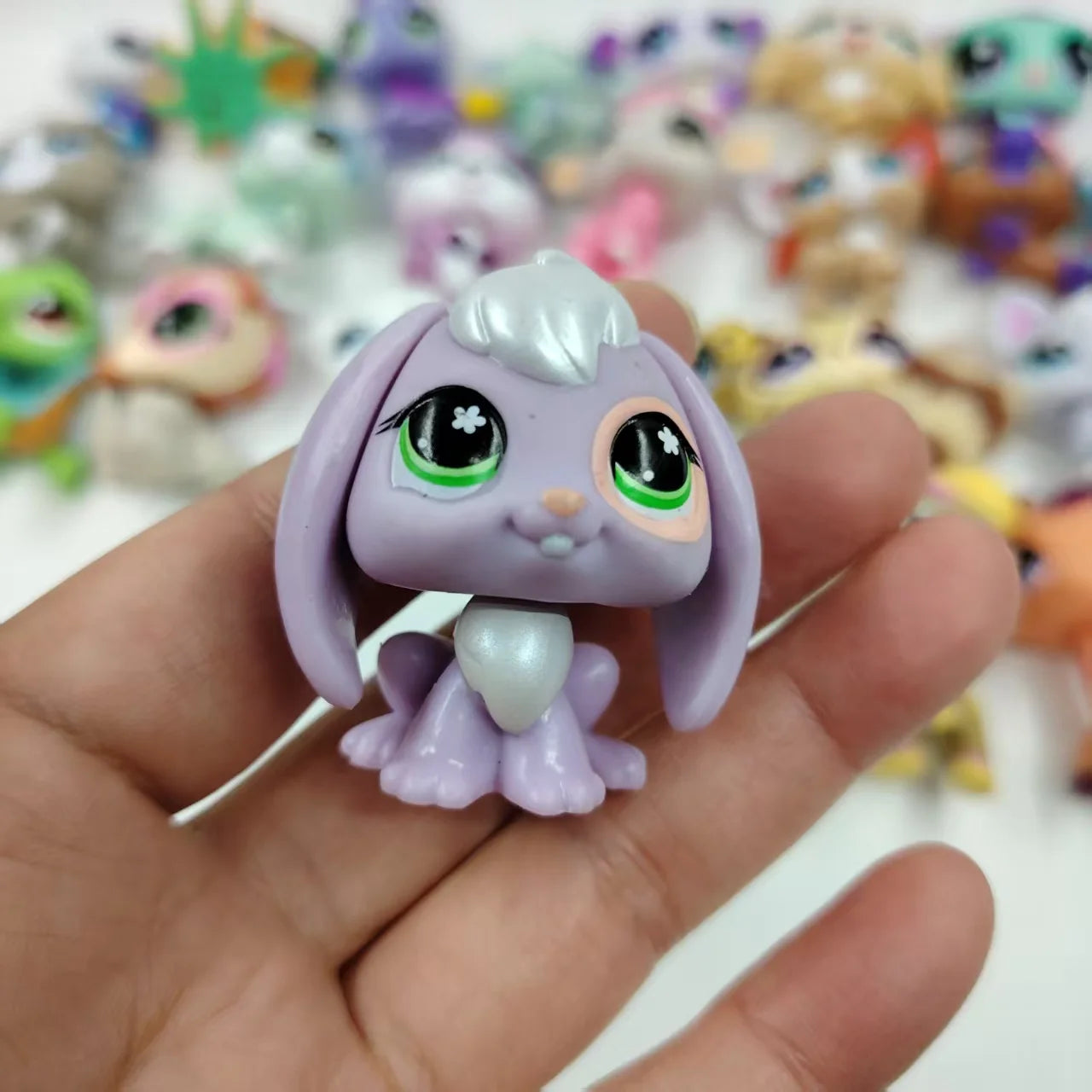 Original LPS Pet Toys Cute Animal Can Shake Head Kitten Collection Toys for Girls Christmas Birthday Gift
