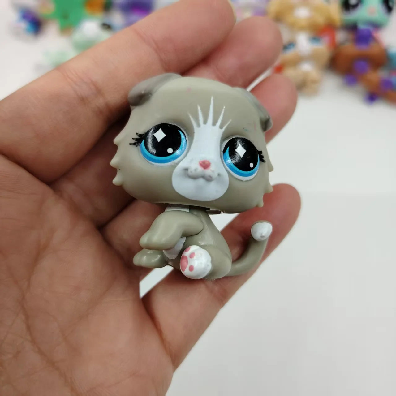 Original LPS Pet Toys Cute Animal Can Shake Head Kitten Collection Toys for Girls Christmas Birthday Gift
