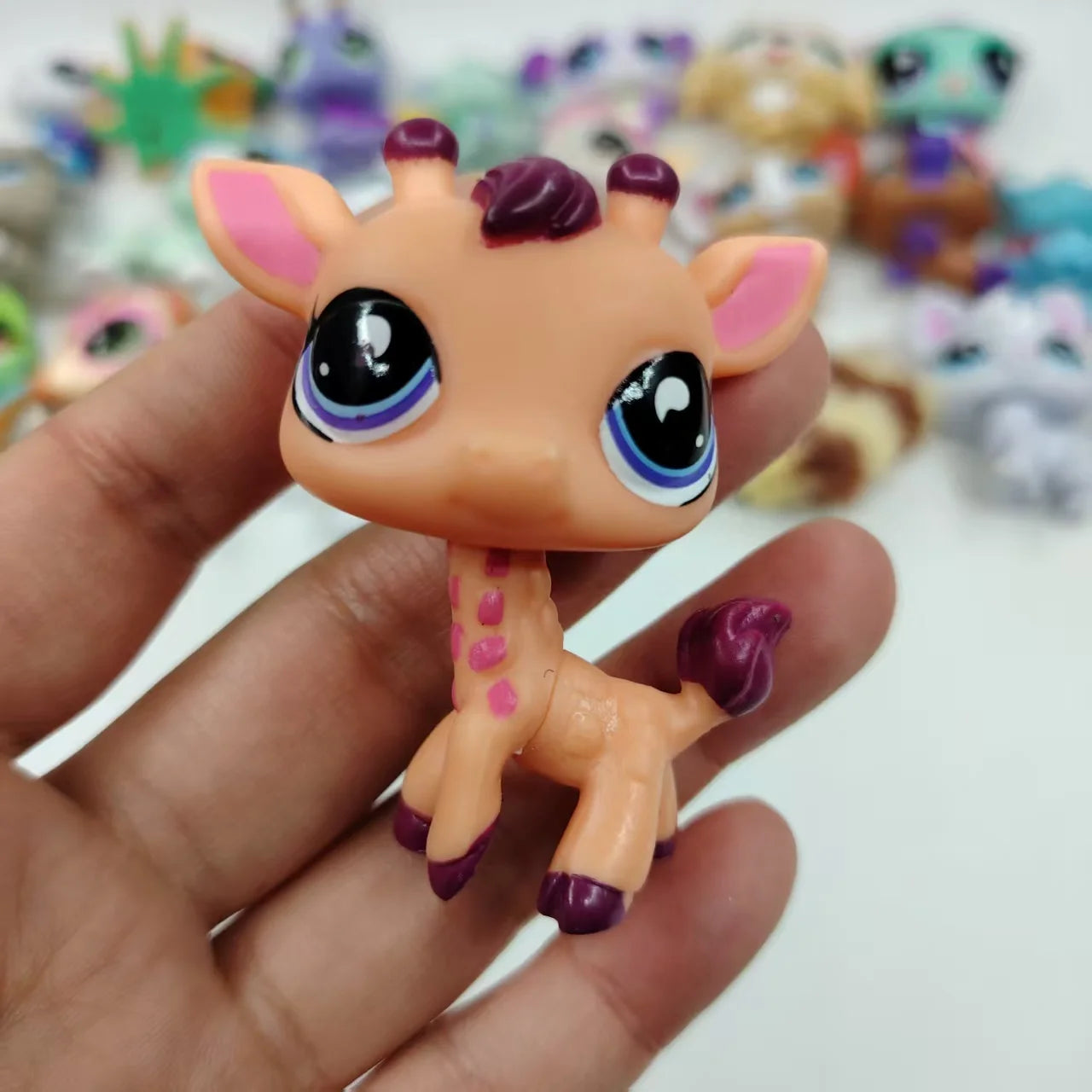 Original LPS Pet Toys Cute Animal Can Shake Head Kitten Collection Toys for Girls Christmas Birthday Gift