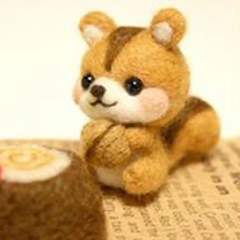 Cute Animal Collection Panda Squirrel Cat Turtle Doll Non-Finished Felt Kit Wool Felt Poked Kitting DIY Felting Materials