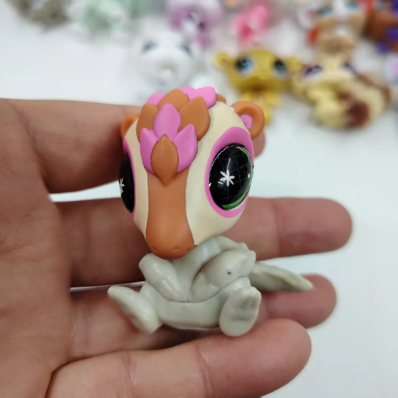 Original LPS Pet Toys Cute Animal Can Shake Head Kitten Collection Toys for Girls Christmas Birthday Gift